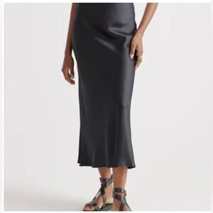Quince black washable silk midi skirt, M
